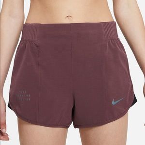 Nike Dri-FIT Women’s Running Division Tempo Luxe Shorts